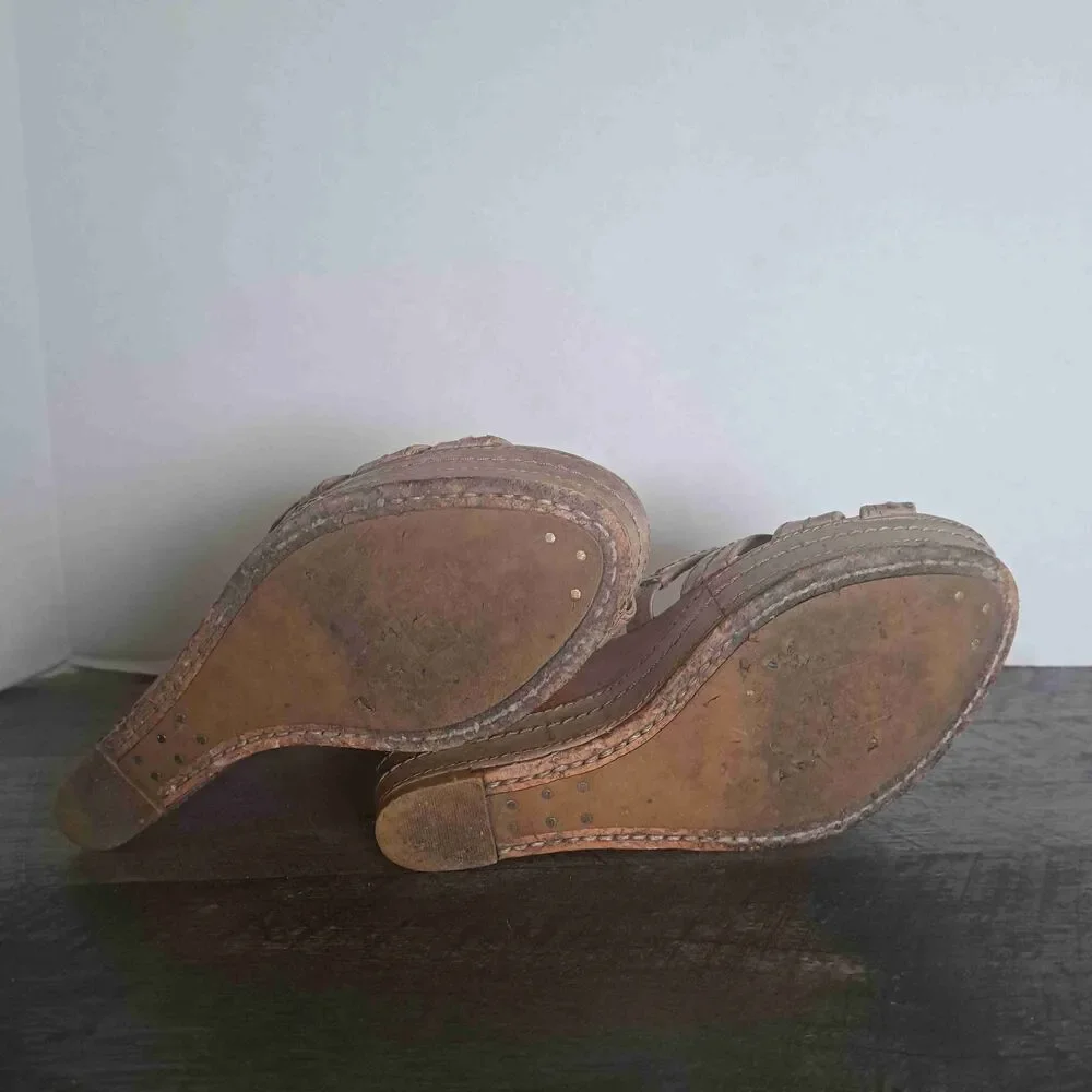 Frye beige strappy